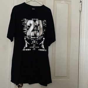 Used Mens Black and Silver #23 shirt